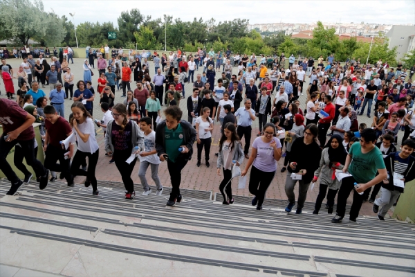 2024 LGS: 1 milyonun üzerinde öğrenci heyecanla bekliyor