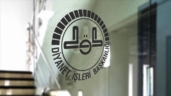 Diyanet’in hutbesinde yine laik eğitim hedef alındı: ‘Eğitim sadece bilgi yüklenmek değildir’